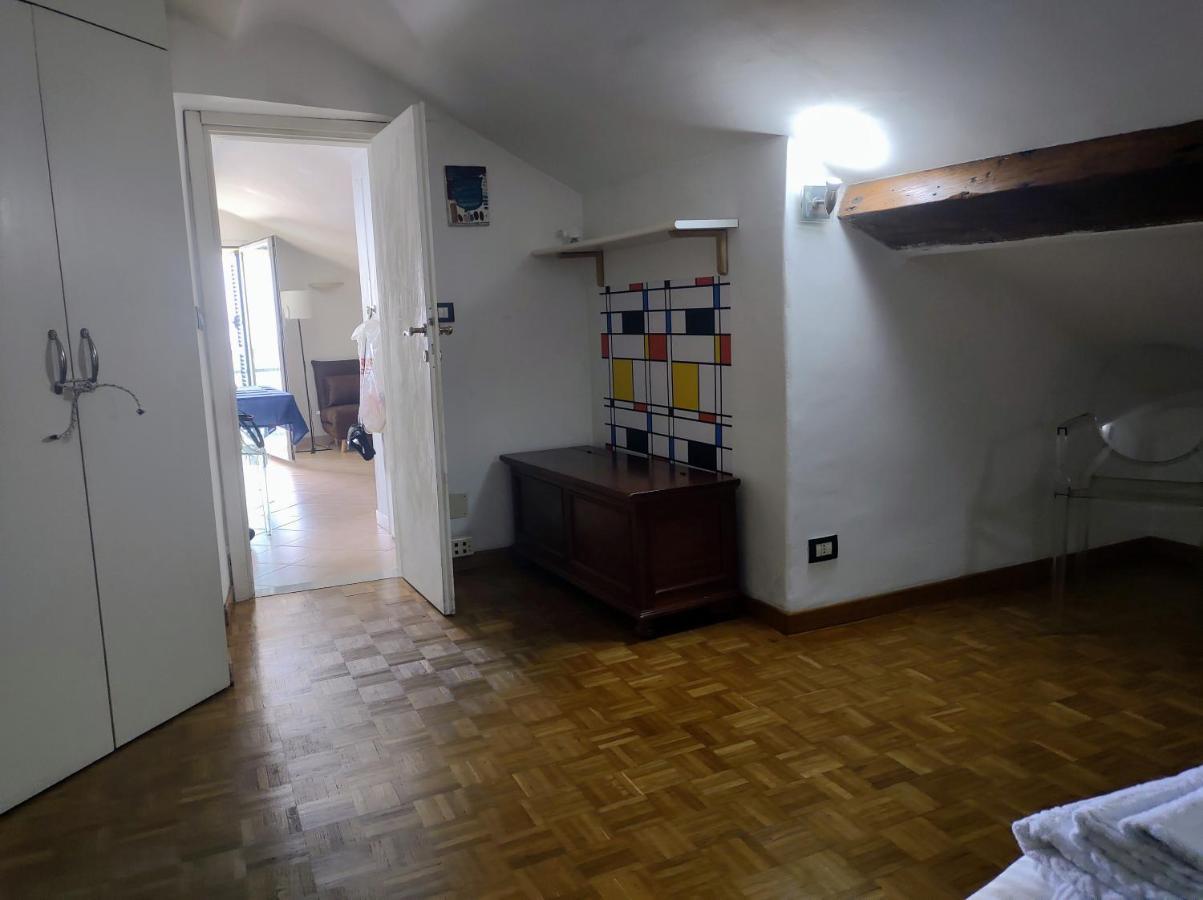 La Peglina Apartment Genoa Luaran gambar