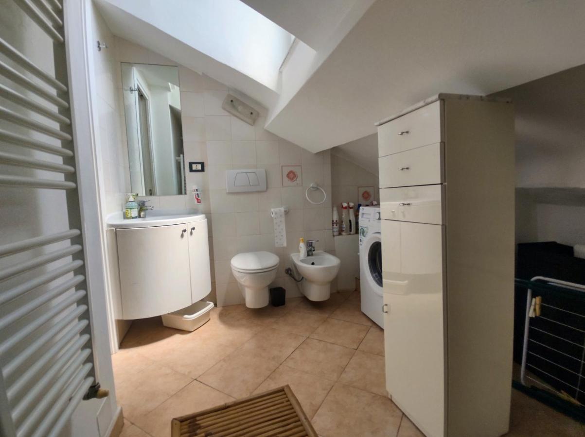 La Peglina Apartment Genoa Luaran gambar