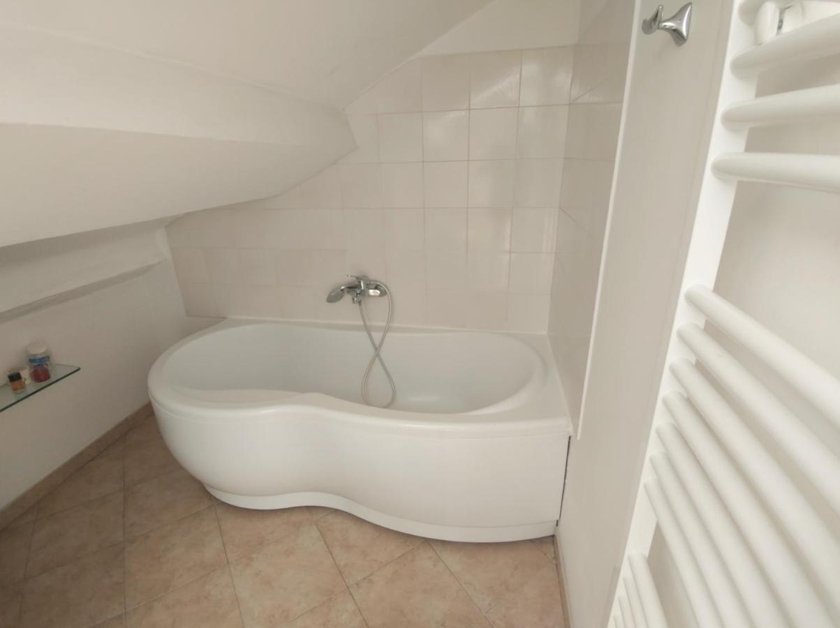 La Peglina Apartment Genoa Luaran gambar